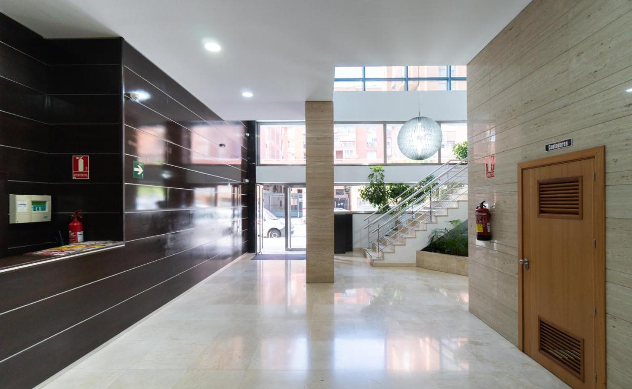 Ferienwohnung Malaga Centro Maria Zambrano Exterior foto